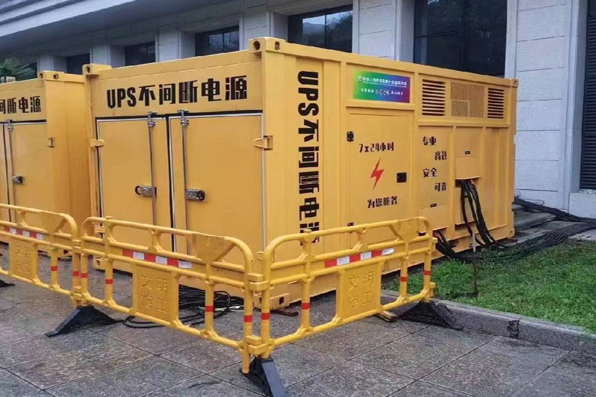 工农发电机租赁施工现场